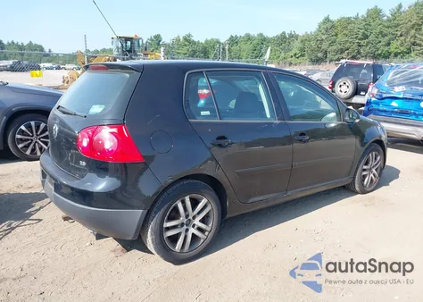2007 Volkswagen Rabbit 4-Door из США, поврежденный, VIN WVWDS71K57W283152